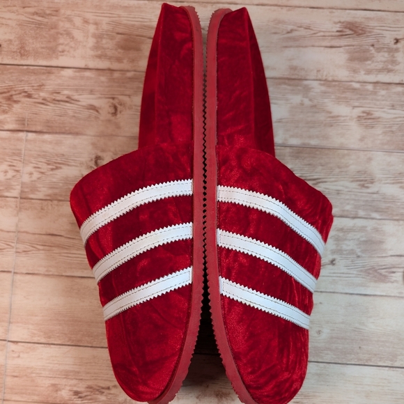 ADIDAS Adimule Slide Red Velvet Men's Size 11 Slippers Indoor / Outdoor Shoes - Picture 11 of 15